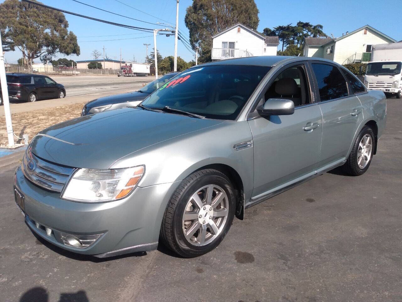 2008 FORD Taurus