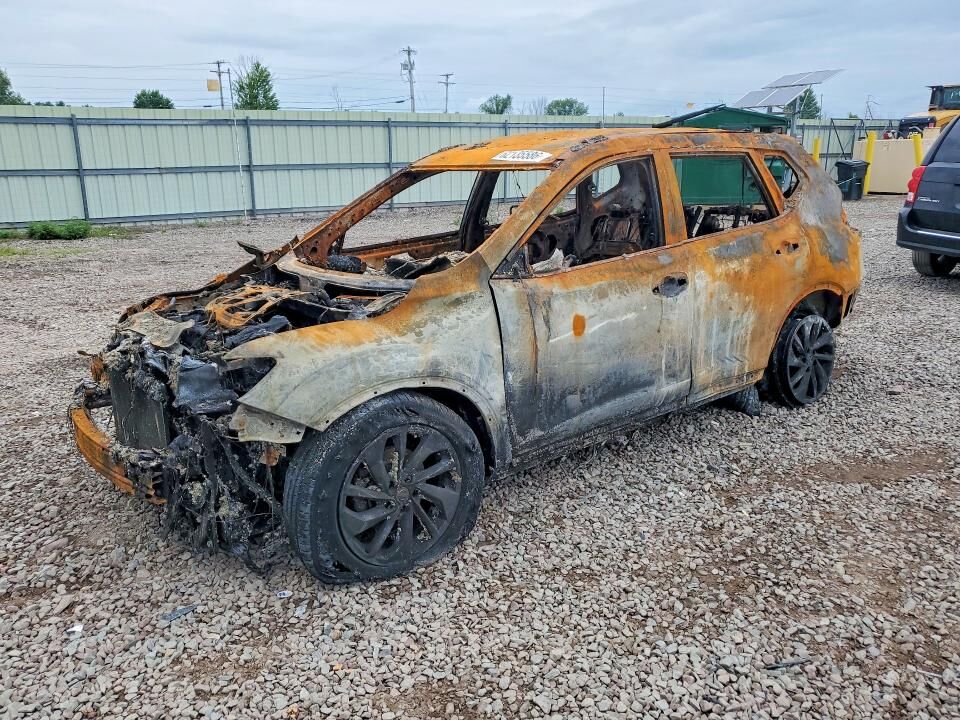 2014 NISSAN Rogue