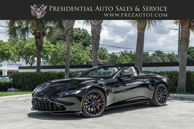 2022 ASTON MARTIN Vantage