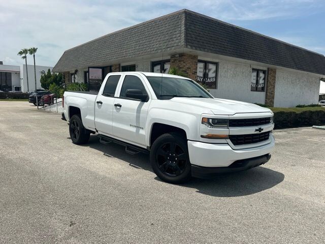 2017 CHEVROLET Silverado