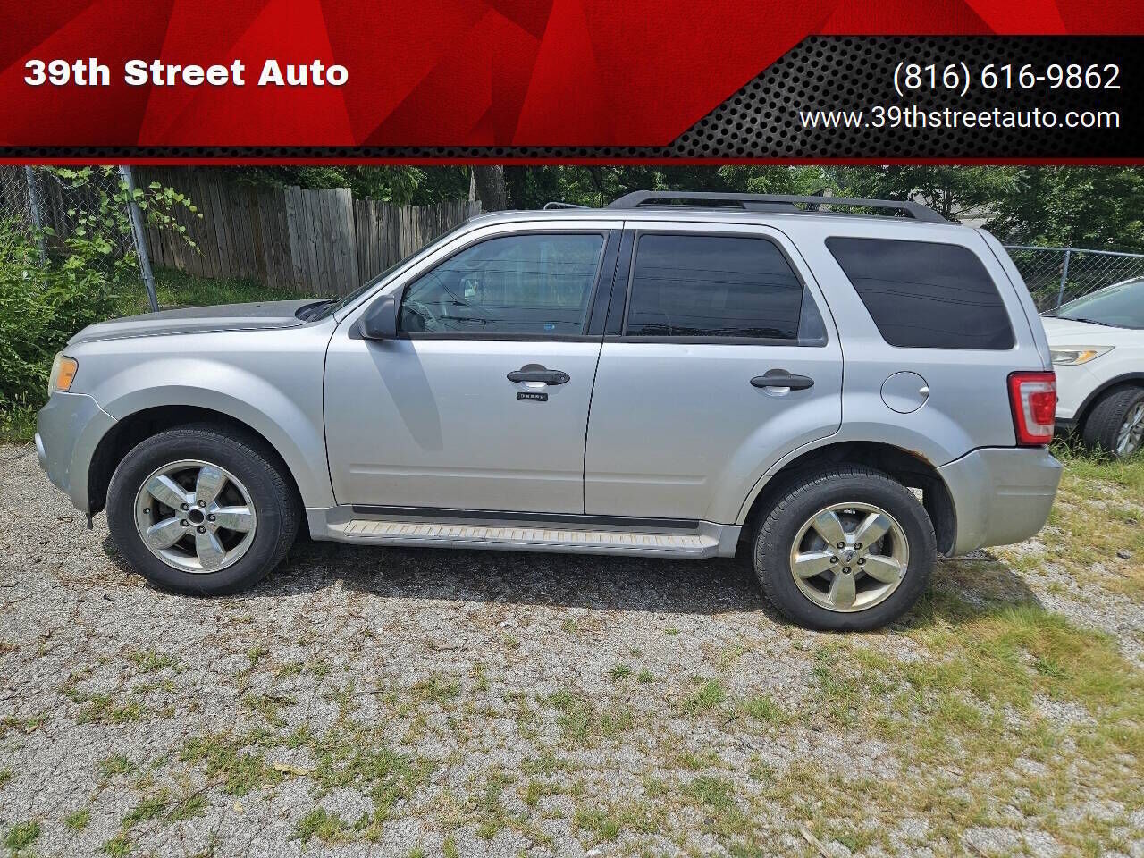2010 FORD Escape