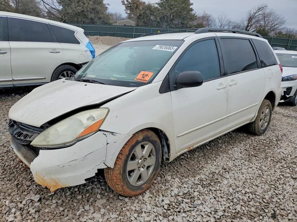 2005 TOYOTA Sienna