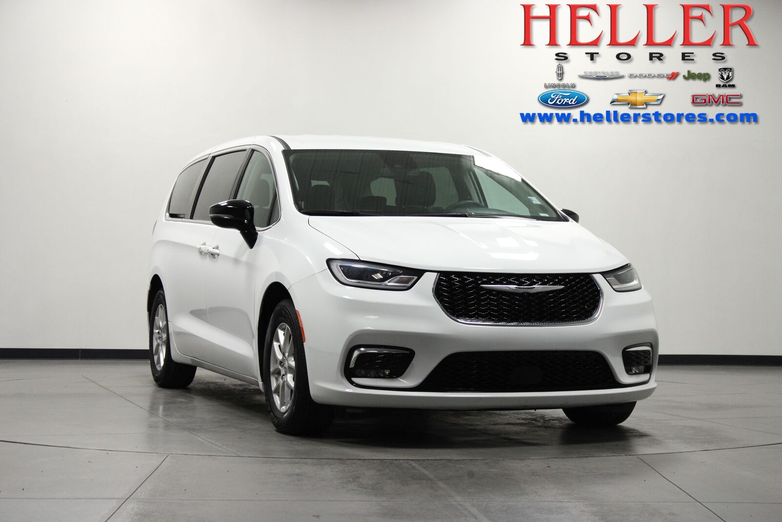 2024 CHRYSLER Pacifica