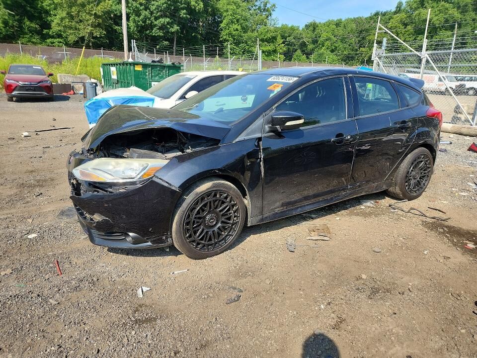 2013 FORD Focus