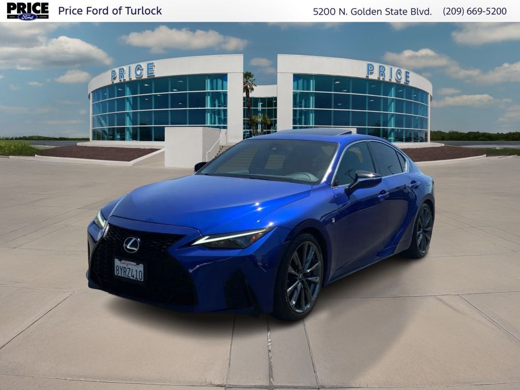 2021 LEXUS IS