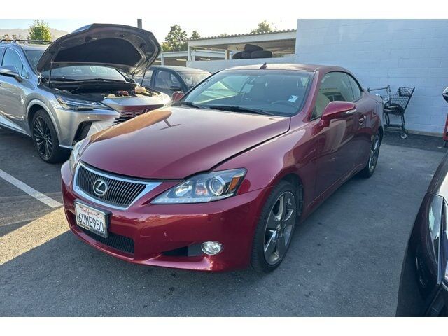 2011 LEXUS IS