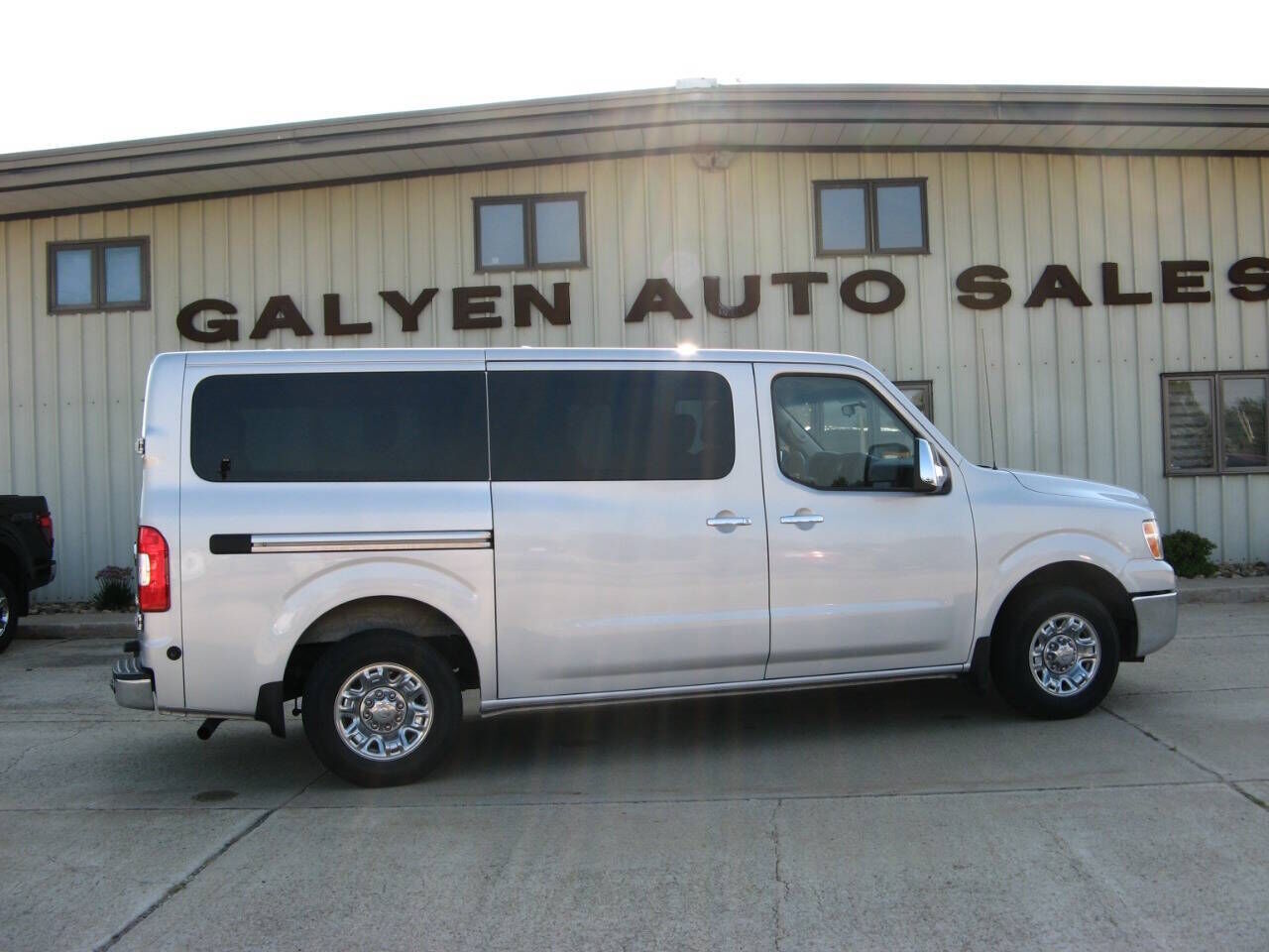 2018 NISSAN NV3500