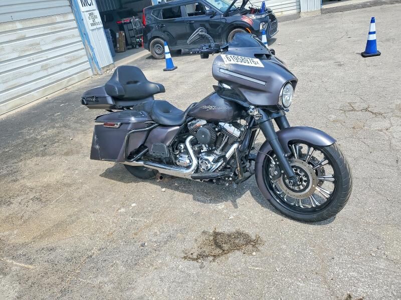 2015 HARLEY DAVIDSON Street Glide