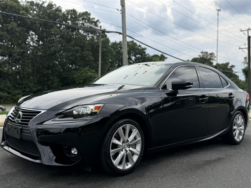2016 LEXUS IS