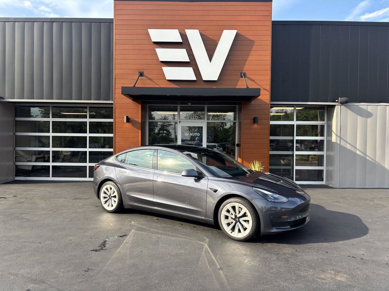 2021 TESLA Model 3