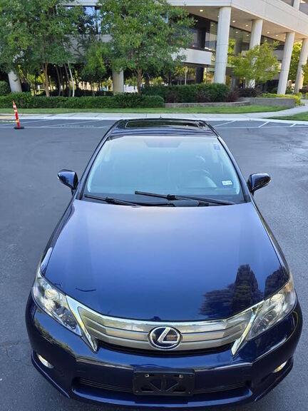 2012 LEXUS HS
