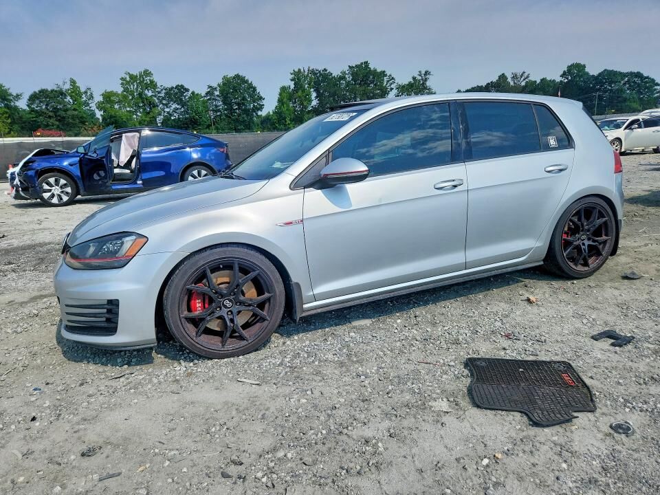 2016 VOLKSWAGEN Golf GTI
