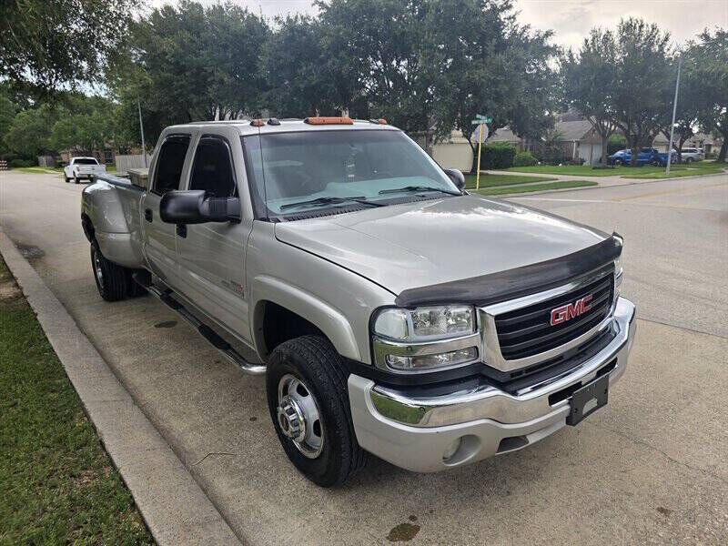 2004 GMC Sierra