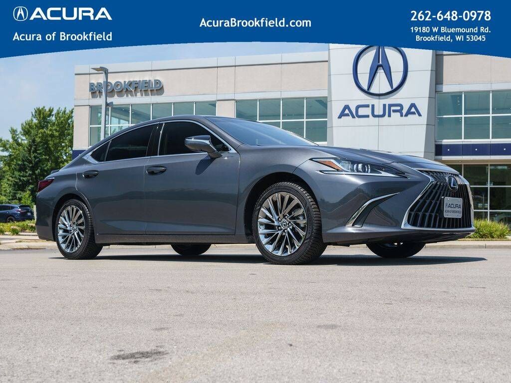 2024 LEXUS ES