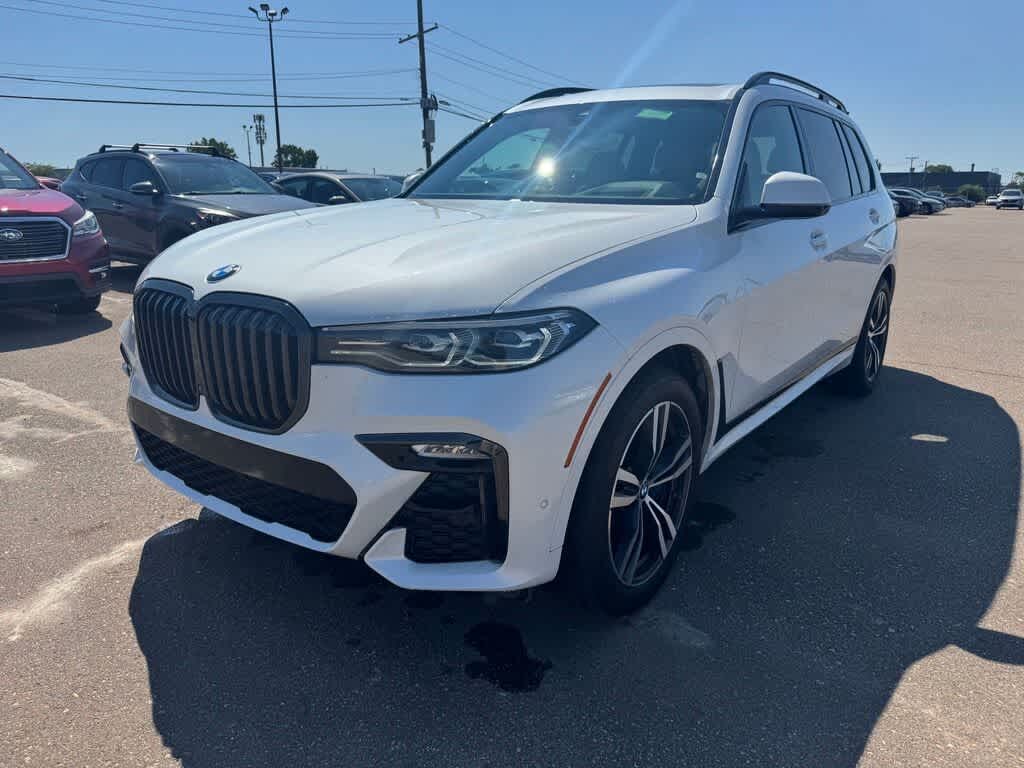 2021 BMW X7