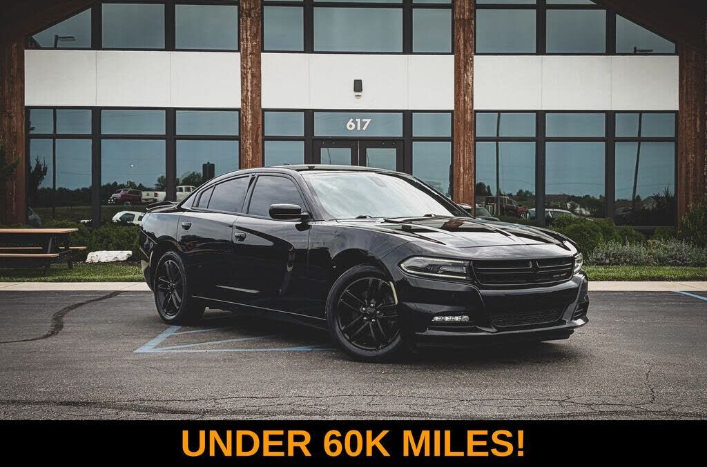 2019 DODGE Charger