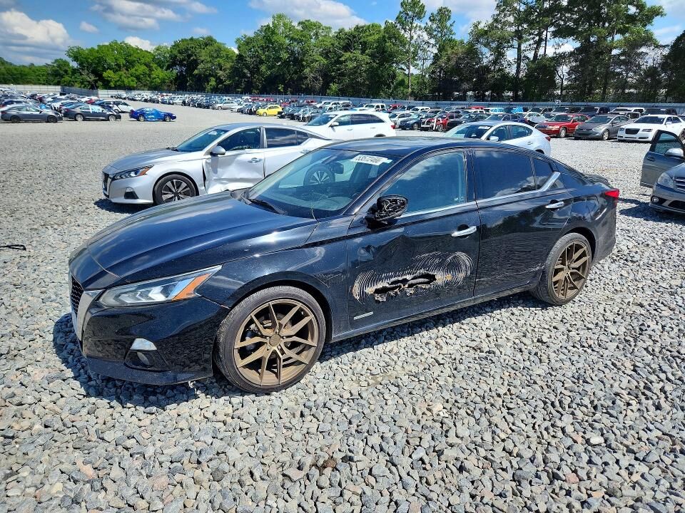 2019 NISSAN Altima