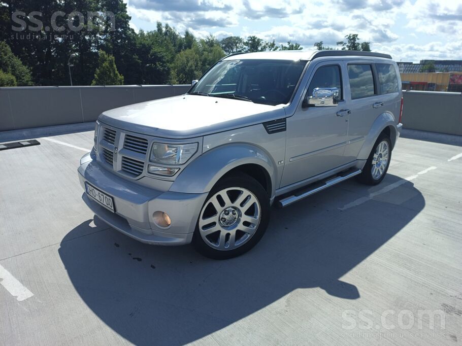 Dodge Nitro