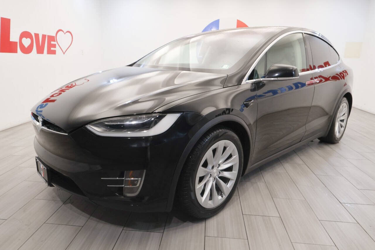 2017 TESLA Model X