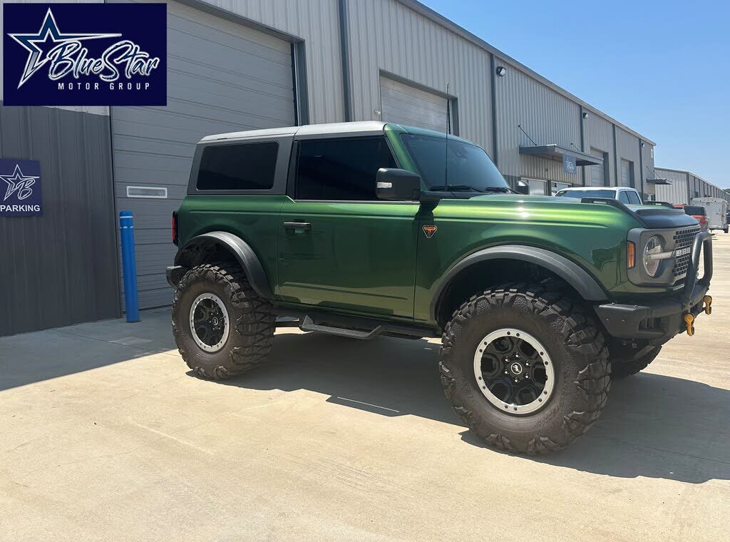 2023 FORD Bronco