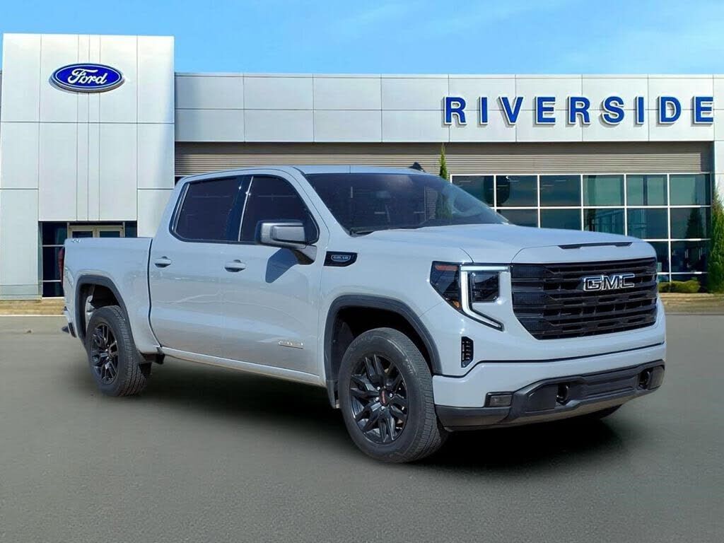 2024 GMC Sierra