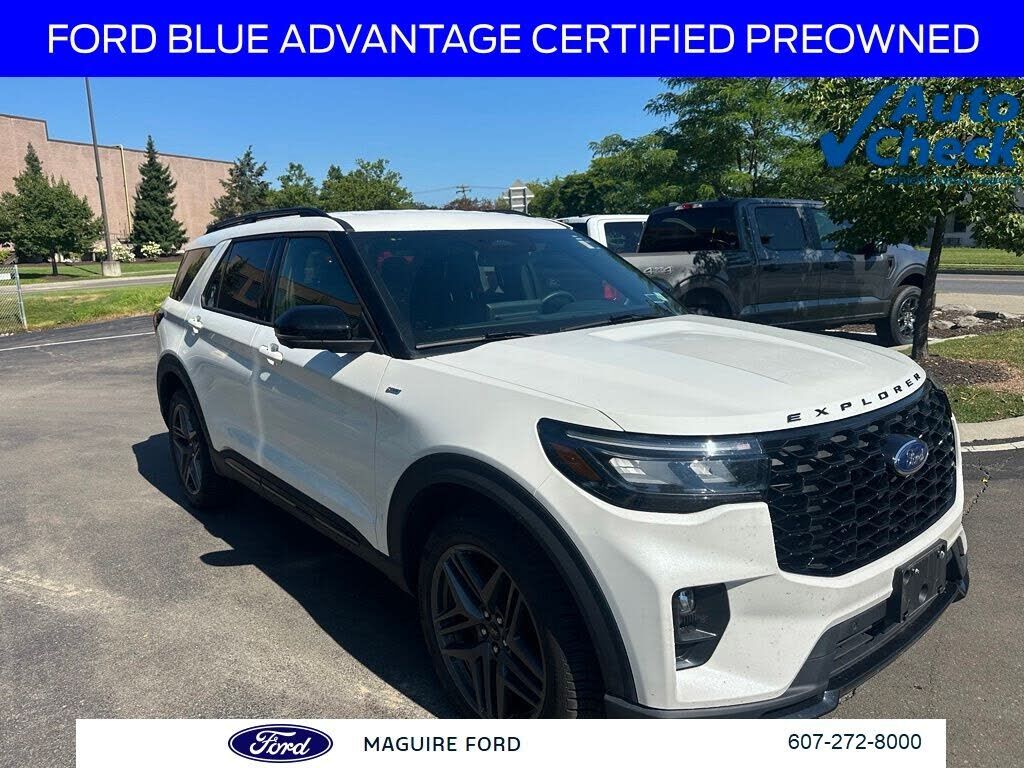 2025 FORD Explorer