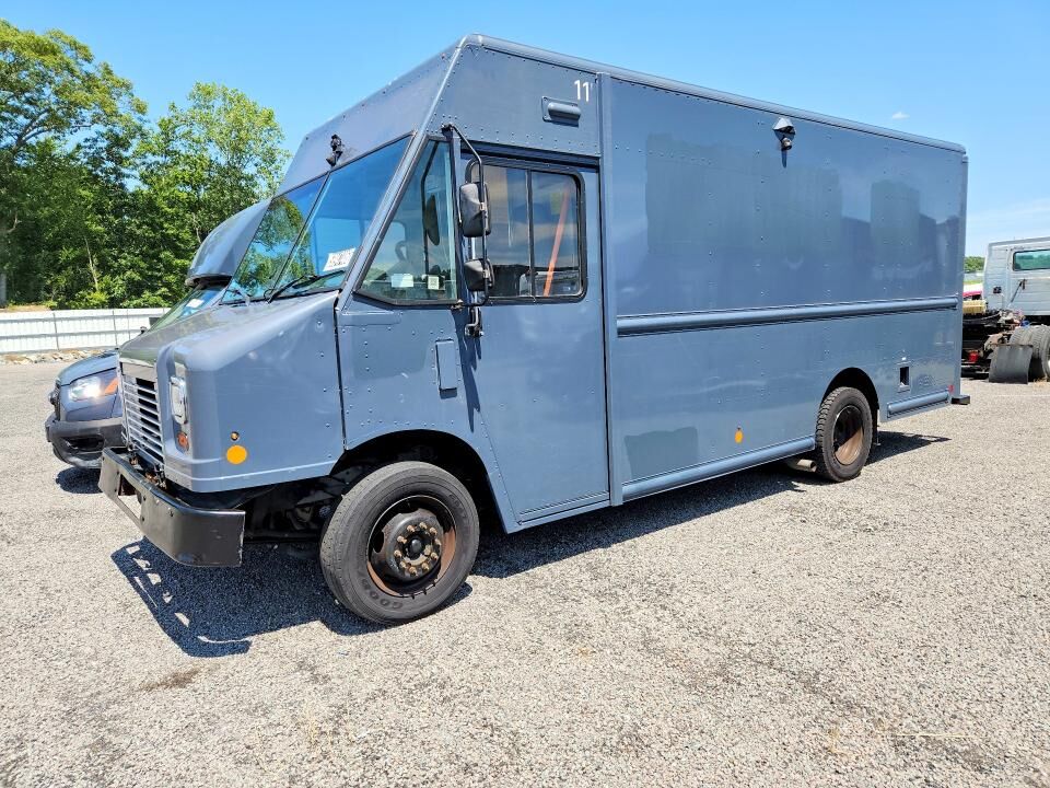 2020 FORD Commercial Chassis