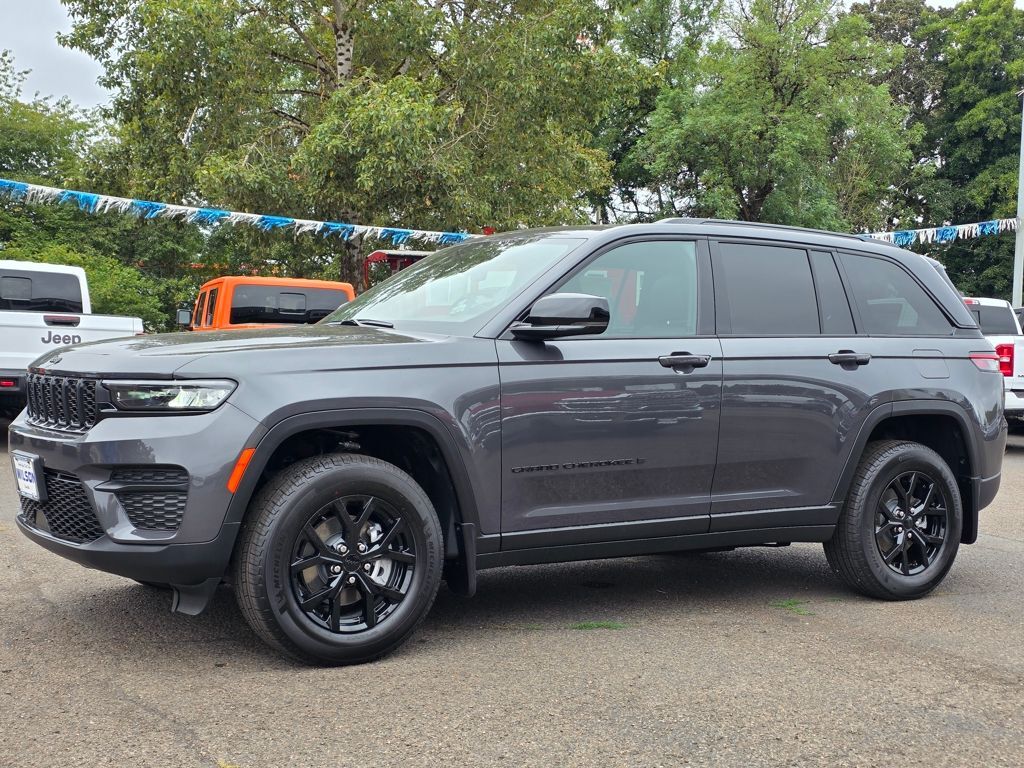 2025 JEEP Grand Cherokee