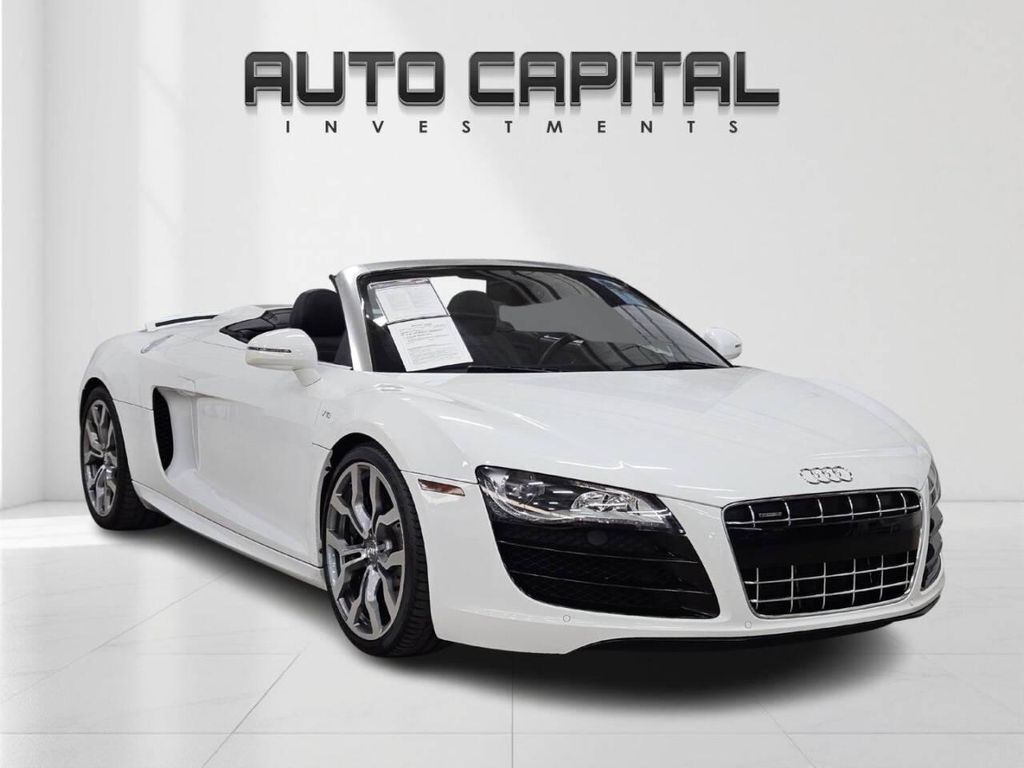 2011 AUDI R8