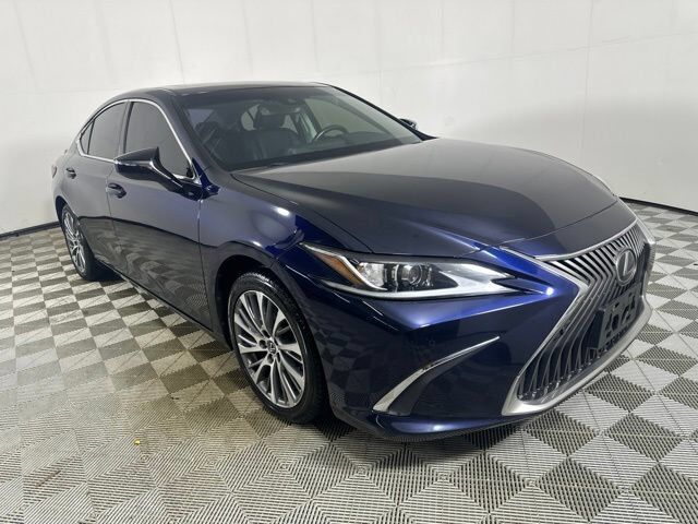 2021 LEXUS ES