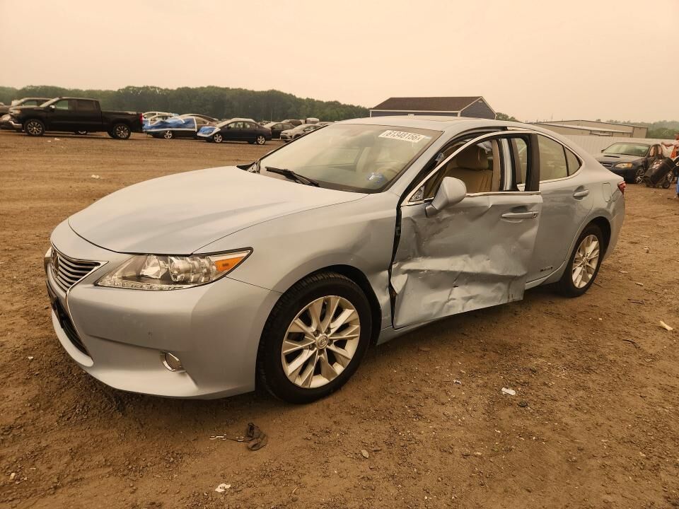2013 LEXUS ES
