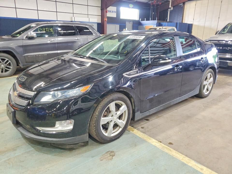 2013 CHEVROLET Volt