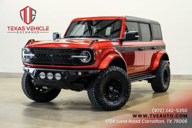 2023 FORD Bronco