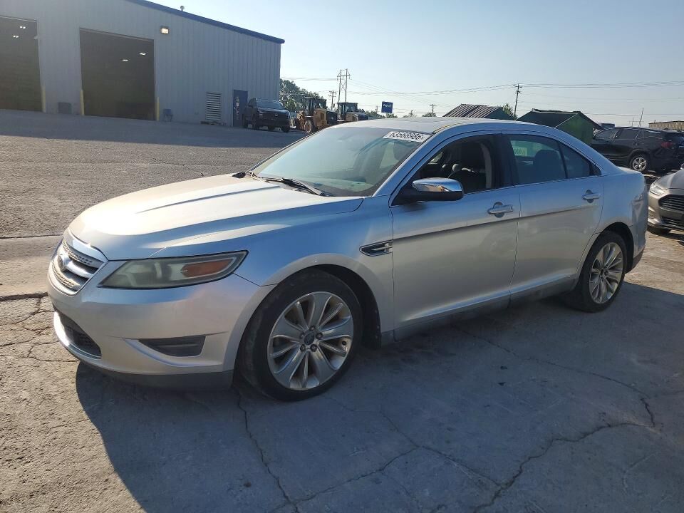 2011 FORD Taurus