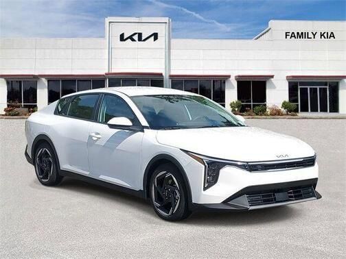 2025 KIA K4