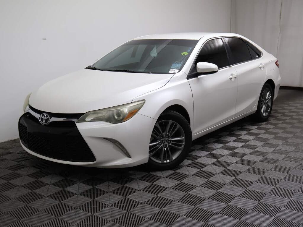 2015 TOYOTA Camry
