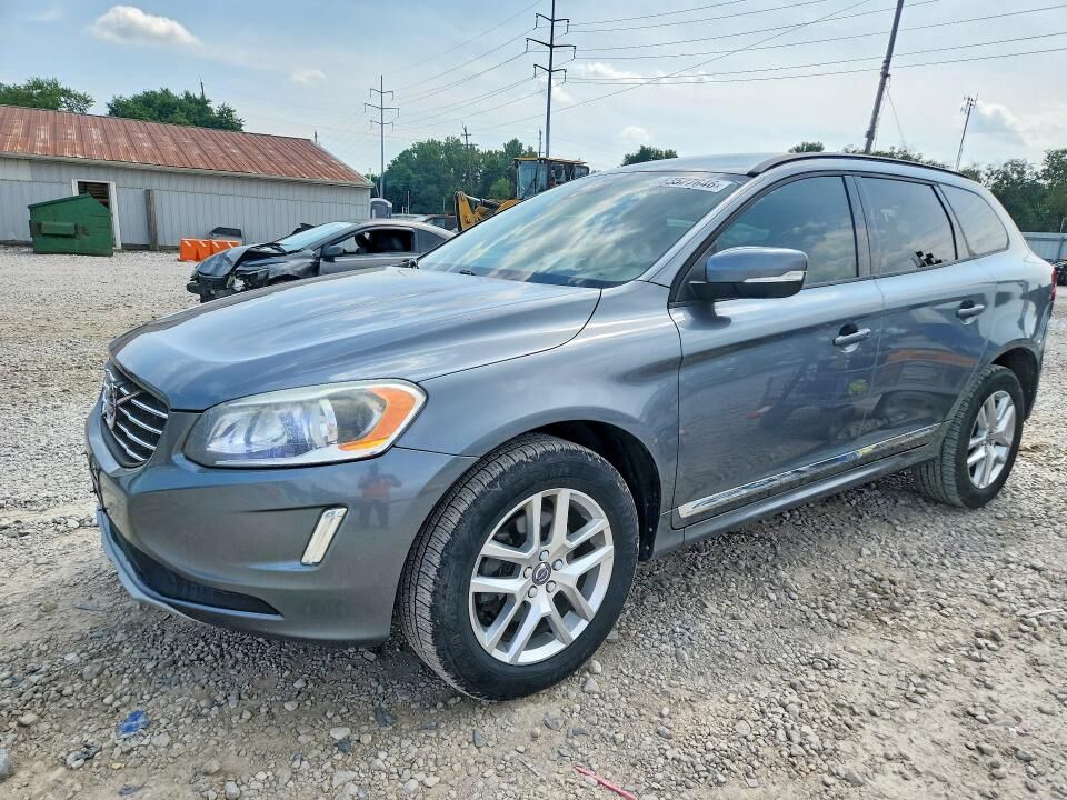 2017 VOLVO XC60