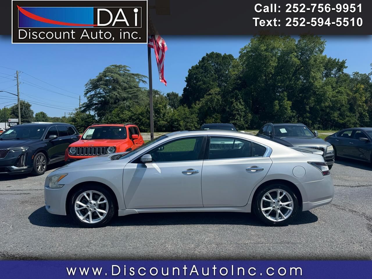 2012 NISSAN Maxima