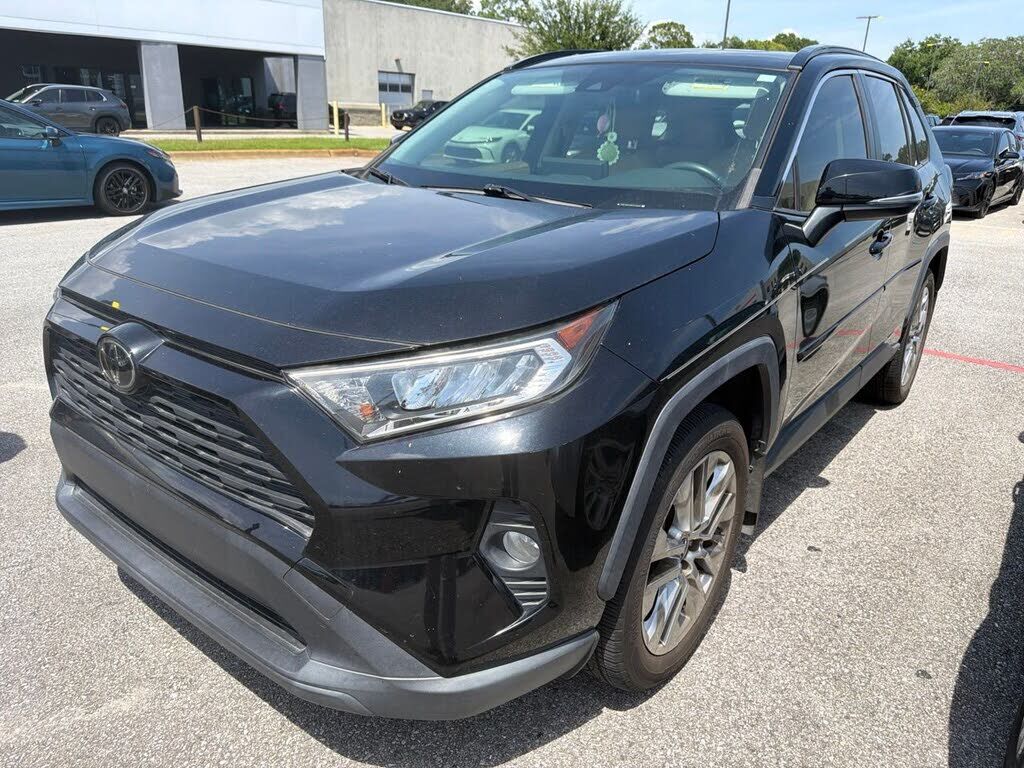 2019 TOYOTA RAV4