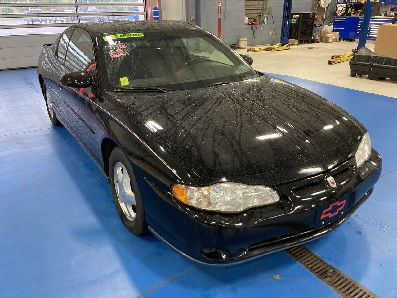 2001 CHEVROLET Monte Carlo
