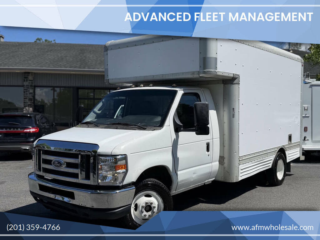 2010 FORD E-450