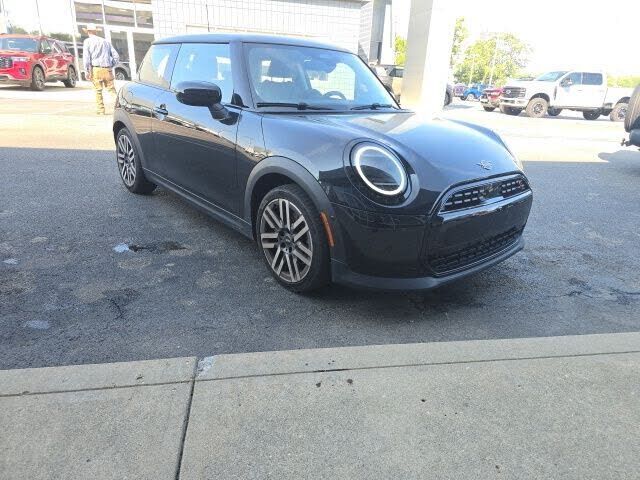 2025 MINI Hardtop