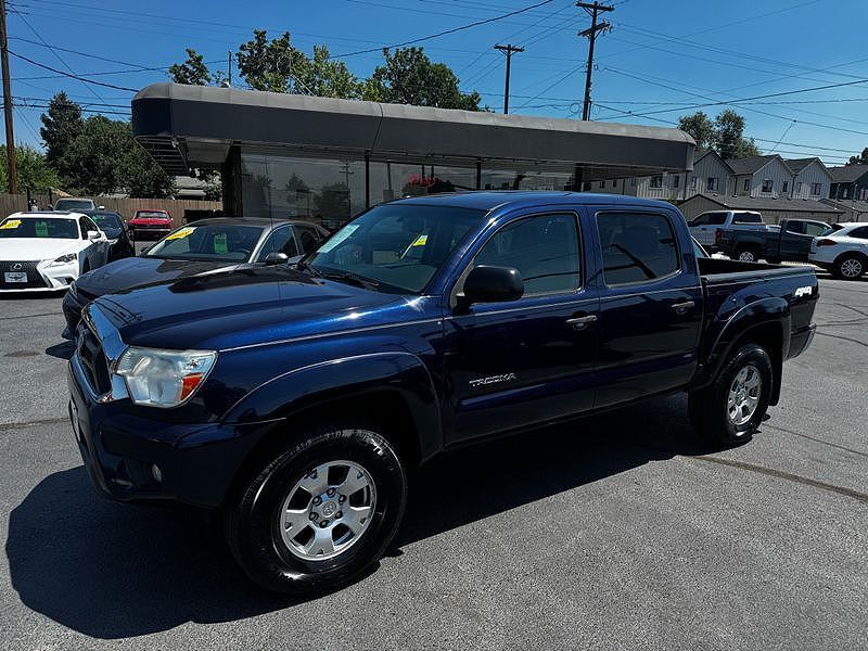 2013 TOYOTA Tacoma