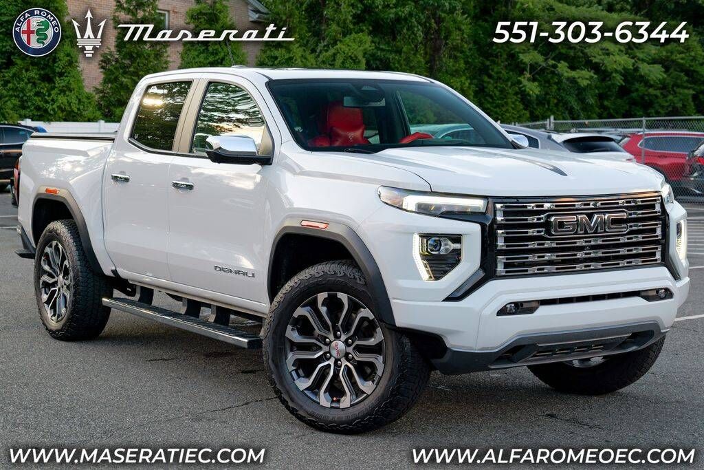 2024 GMC Canyon