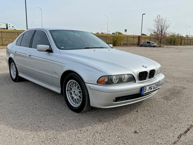 2002 BMW 5 Series