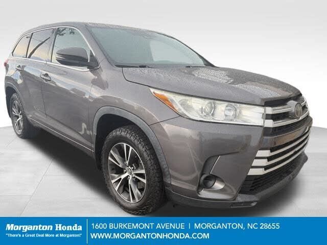 2017 TOYOTA Highlander