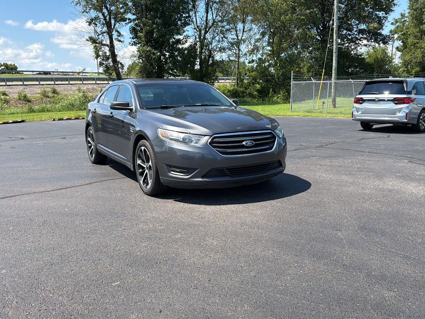 2015 FORD Taurus