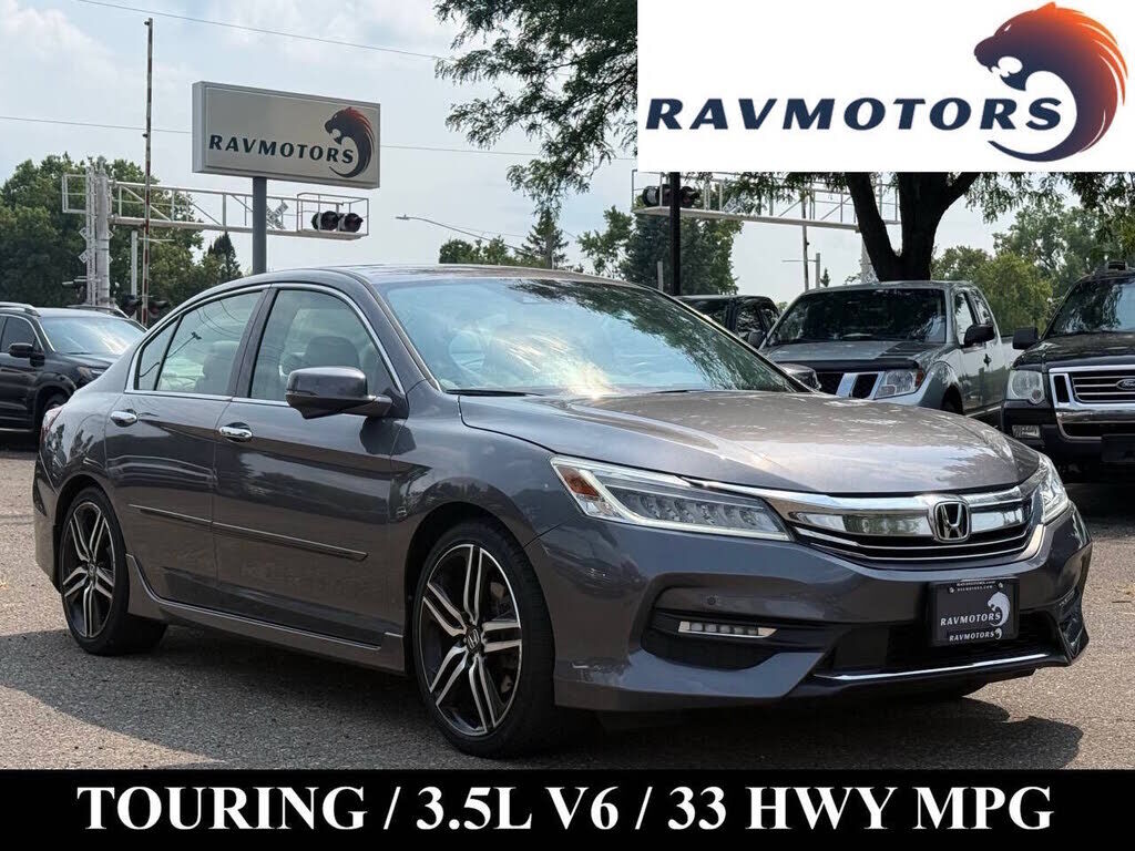 2017 HONDA Accord