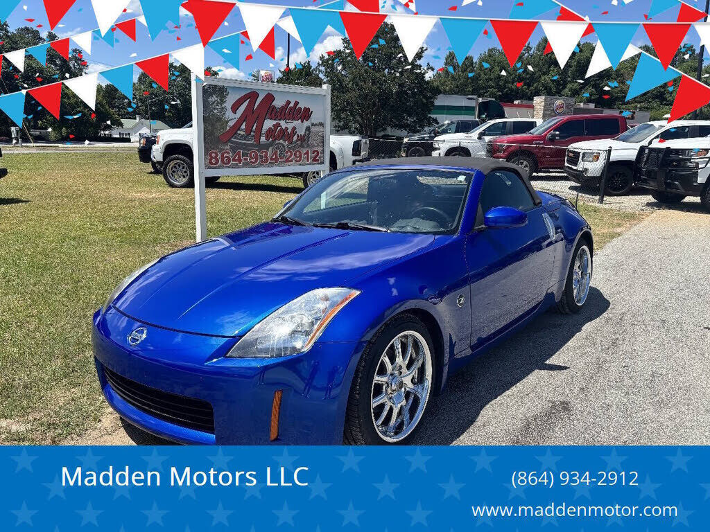 2004 NISSAN 350Z