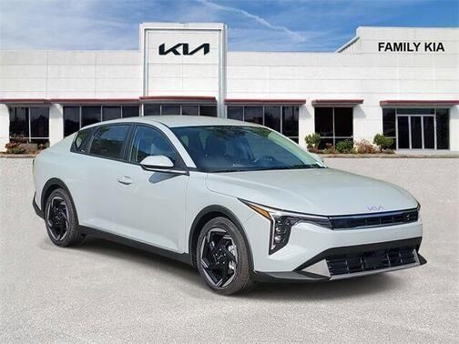 2025 KIA K4
